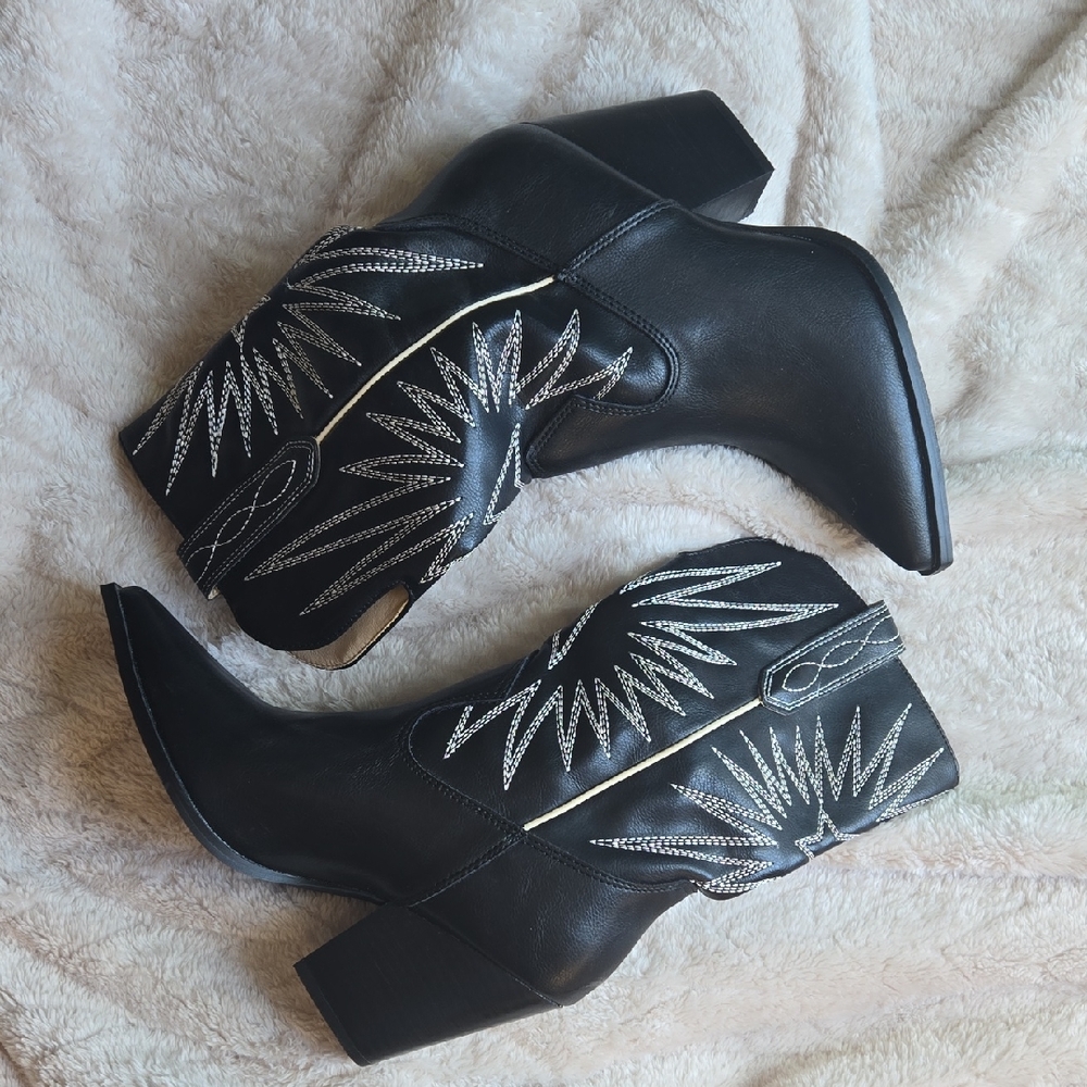 Black Western Ankle Boots with White Embellishments